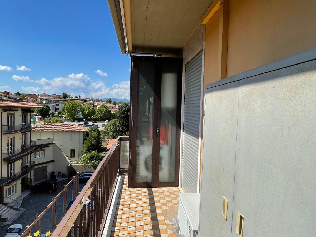 Desenzanoloft Official Partner Marriott Homes & Villas -Ciao Lago Family Apartment Desenzano del Garda Exterior photo